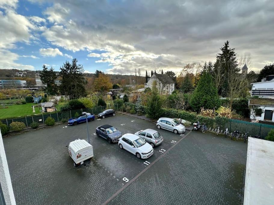Modernes Apartment Mit Privatem Stellplatz Wenige Minuten Von Der Innenstadt & Mosel 科布倫茨 外观 照片