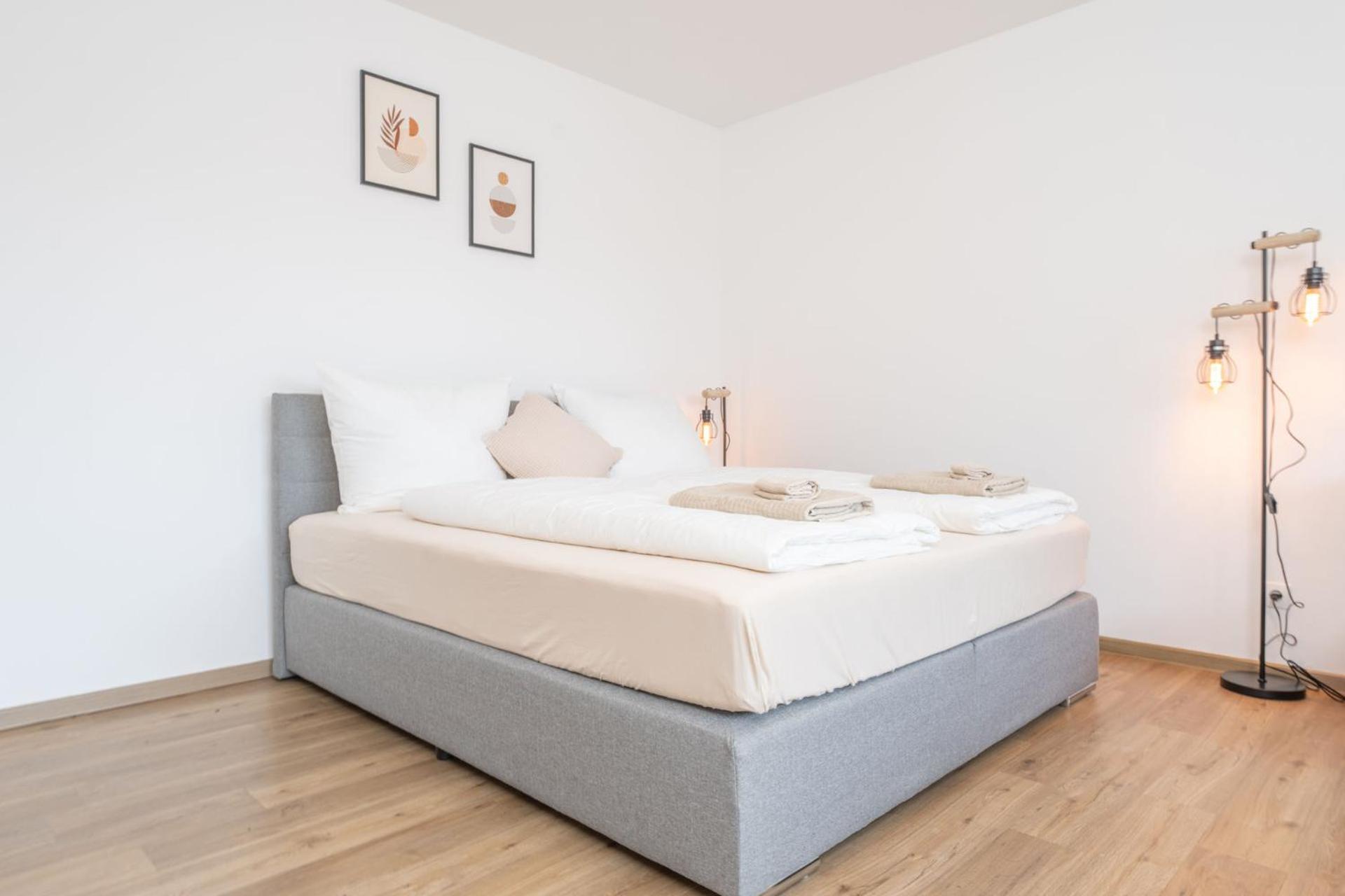 Modernes Apartment Mit Privatem Stellplatz Wenige Minuten Von Der Innenstadt & Mosel 科布倫茨 外观 照片